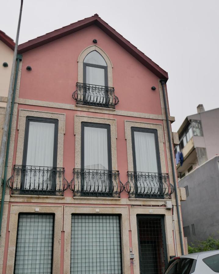 Serra Do Pilar Porto Suites Vila Nova de Gaia Exterior photo