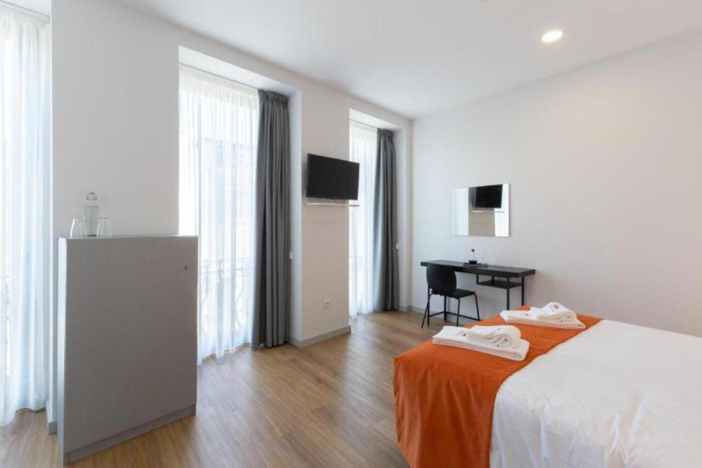 Serra Do Pilar Porto Suites Vila Nova de Gaia Exterior photo